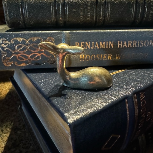 Solid Brass Resting Deer Vintage-style Sculpture Desk Decor - Picture 5 of 8